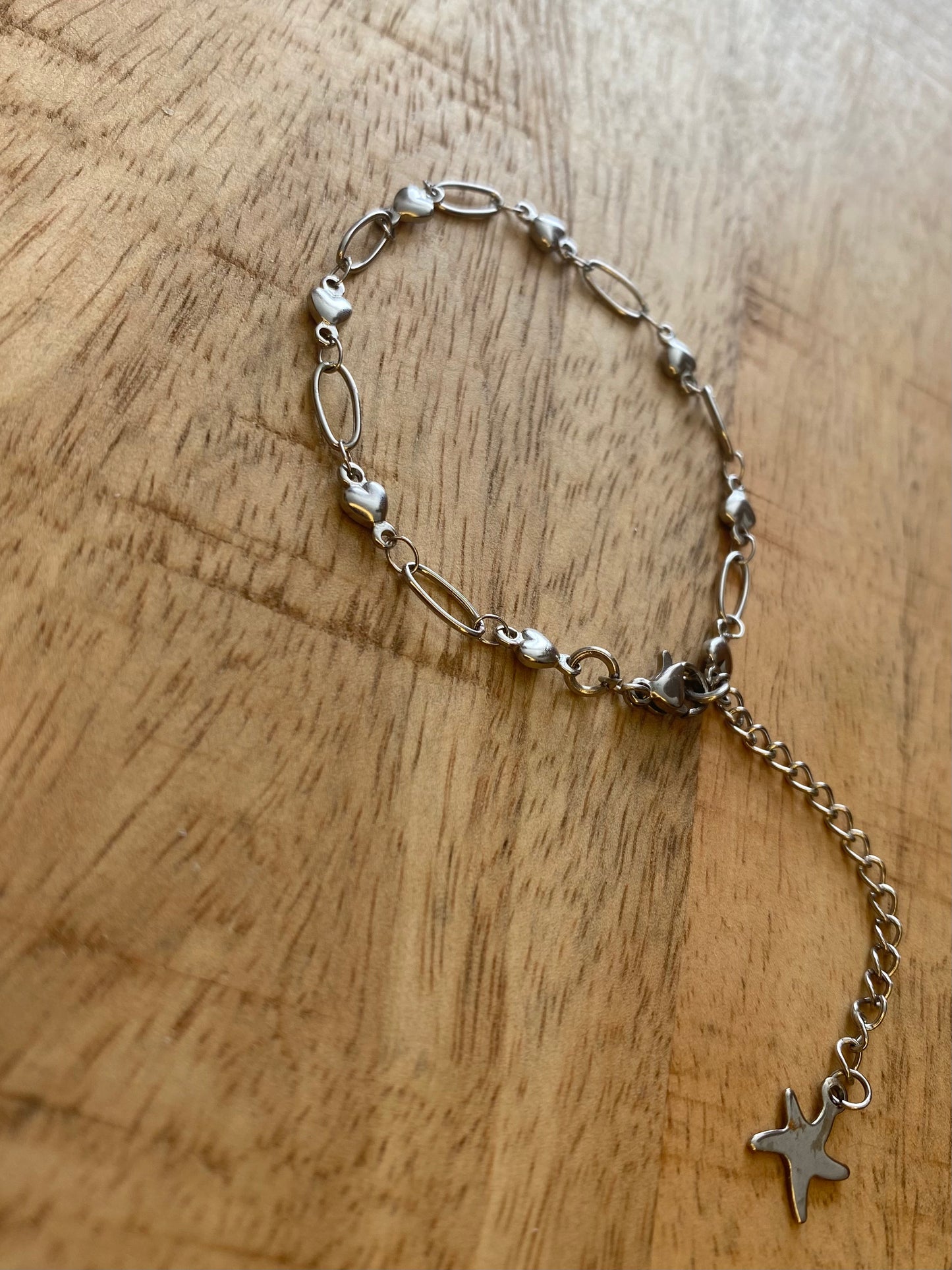 RVS Armband met Ovale Schakels en Hartjes – Goud of Zilver