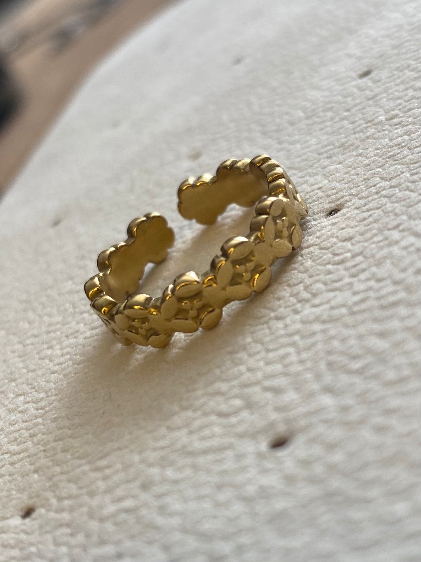 Shimmer Flower Ring – Goud of Zilver RVS (Maat 8,5)